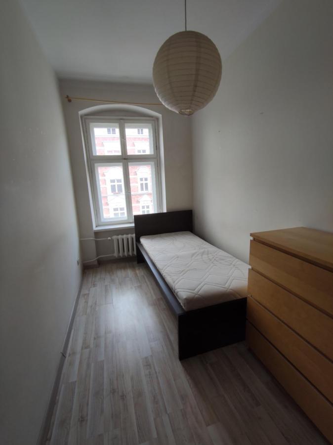 דירות ורוצלב Przestronny Apartament Dla Czterech Osob מראה חיצוני תמונה