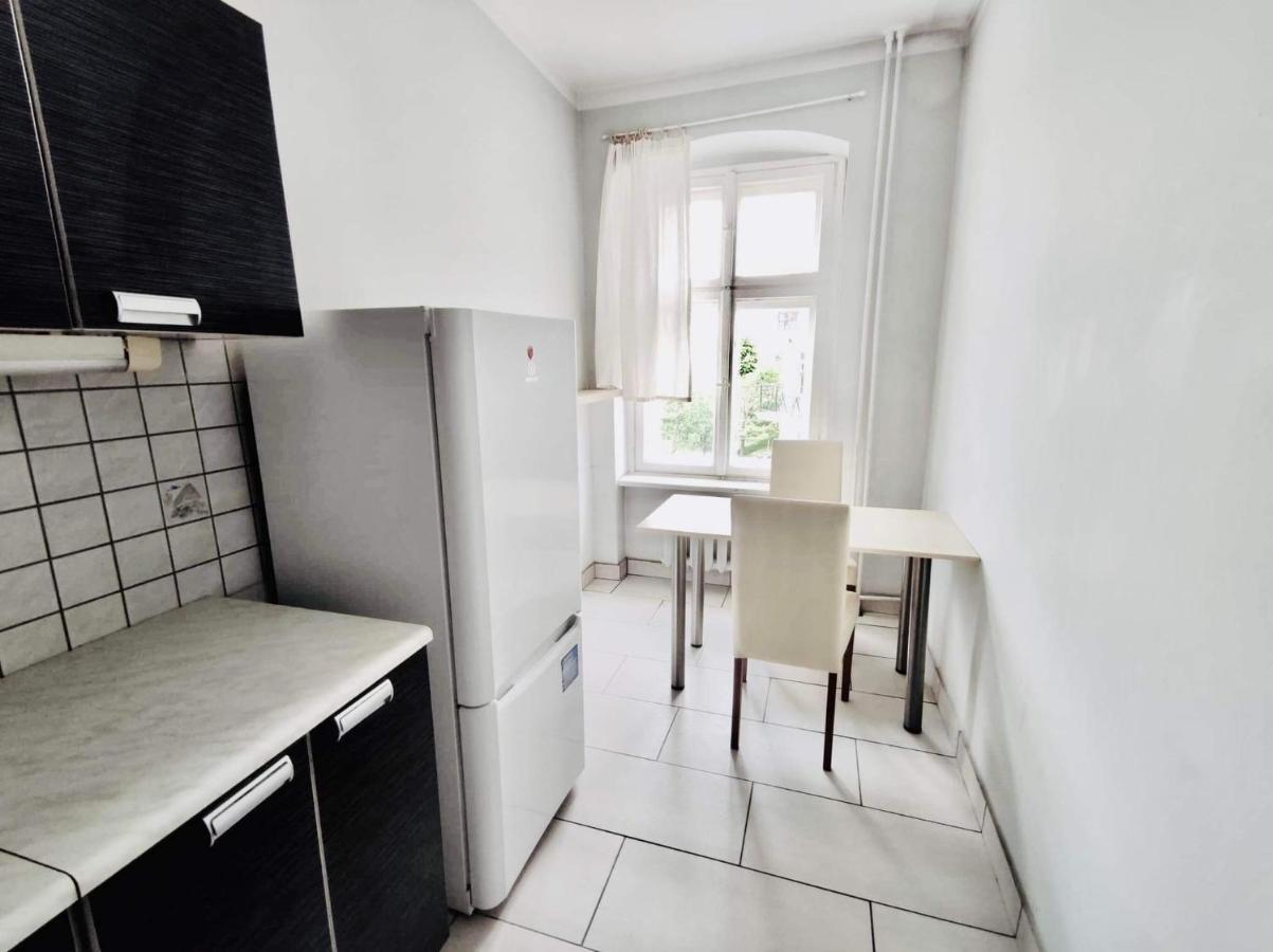 דירות ורוצלב Przestronny Apartament Dla Czterech Osob מראה חיצוני תמונה
